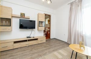 thumbnail: Living room