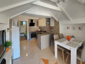 thumbnail: Private kitchen