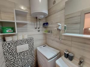 thumbnail: Bathroom