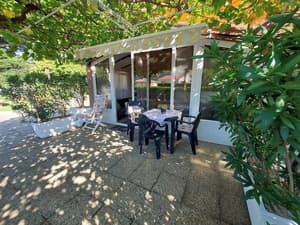 thumbnail: Terrace/patio