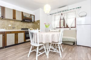 thumbnail: Private kitchen
