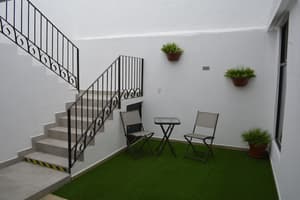 thumbnail: Terrace/patio