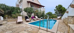 thumbnail: Outdoor pool