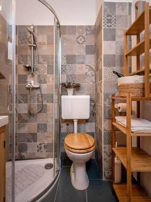 thumbnail: Bathroom