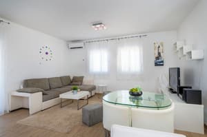 thumbnail: Living room