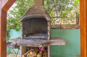 thumbnail: BBQ/picnic area