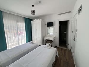 thumbnail: Room