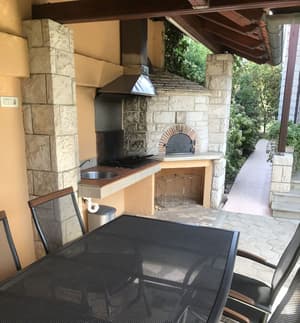 thumbnail: Terrace/patio
