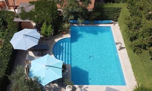 thumbnail: Outdoor pool