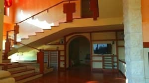 thumbnail: Interior