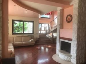 thumbnail: Interior