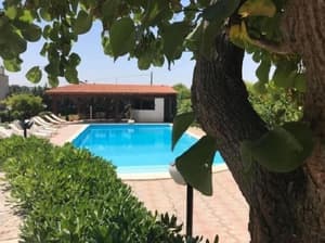 thumbnail: Pool