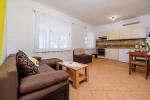 thumbnail: Living room