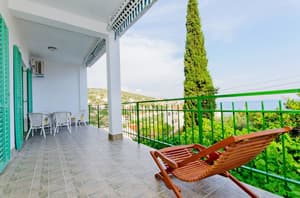thumbnail: Balcony
