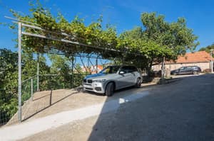 thumbnail: Parking