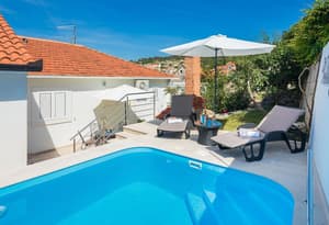 thumbnail: Outdoor pool