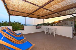 thumbnail: Balcony