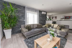 thumbnail: Living room