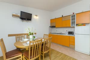 thumbnail: Private kitchen