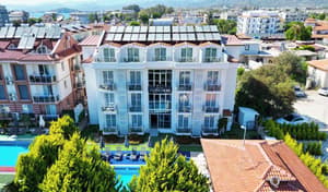 thumbnail: Front of property
