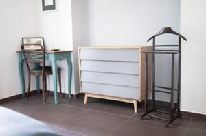 thumbnail: Interior