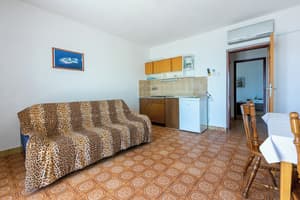 thumbnail: Living room