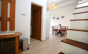 thumbnail: Hallway