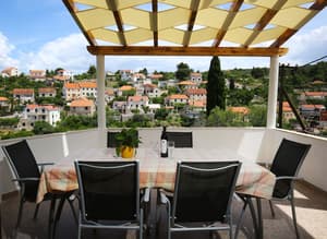 thumbnail: Terrace/patio
