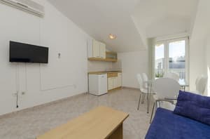 thumbnail: Living room