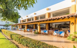 thumbnail: Restaurant