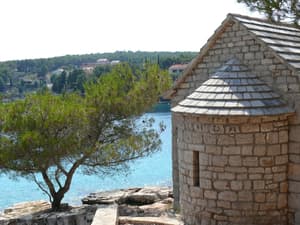 thumbnail: Exterior