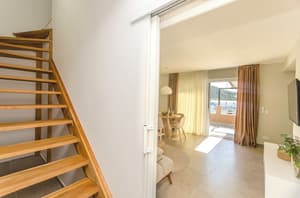 thumbnail: Interior