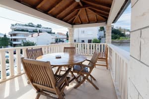 thumbnail: Terrace/patio