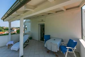thumbnail: Terrace/patio