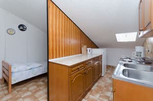 thumbnail: Interior