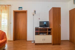 thumbnail: Living room