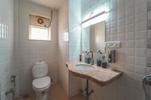 thumbnail: Bathroom