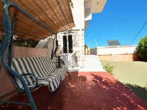 thumbnail: Balcony