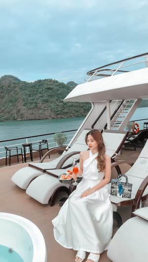 thumbnail: Boating