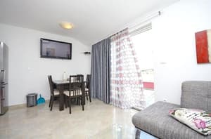 thumbnail: Living room