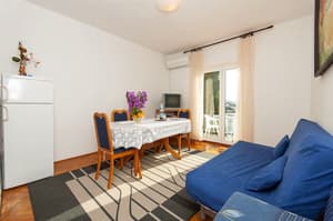 thumbnail: Living room