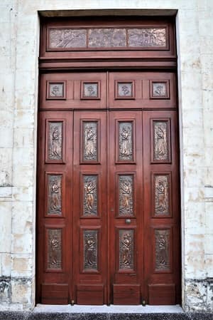 thumbnail: Exterior detail