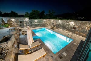 thumbnail: Outdoor pool