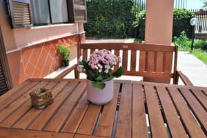 thumbnail: Terrace/patio
