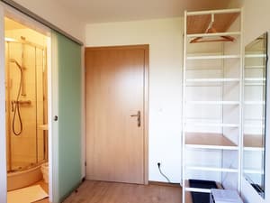 thumbnail: Room amenity