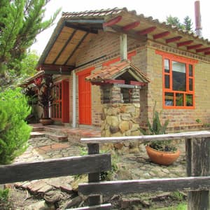 thumbnail: Property grounds