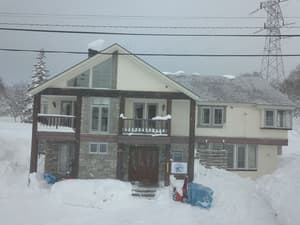 thumbnail: Exterior