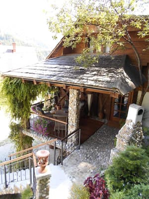 thumbnail: Terrace/patio