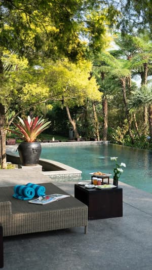 thumbnail: Outdoor pool