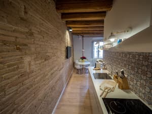 thumbnail: Interior